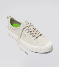 Load image into Gallery viewer, OCA Suede Speedhooks Vintage White