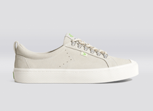 Load image into Gallery viewer, OCA Suede Speedhooks Vintage White